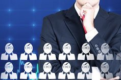 الأخصائي المعتمد في الاستقطاب والتعيين
